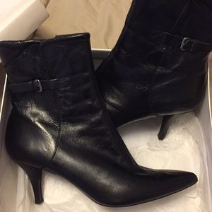 🚫SOLD Nine West booties